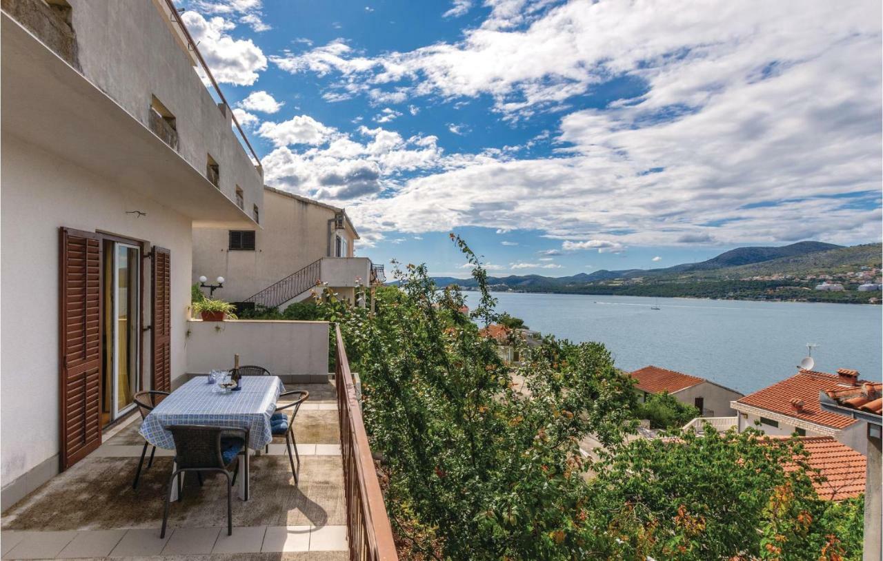 Cozy Apartment In Okrug Donji With Kitchen Donji Okrug  Exterior photo